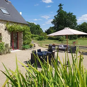  Hébergement de vacances Le Domaine De La Petite Chevre